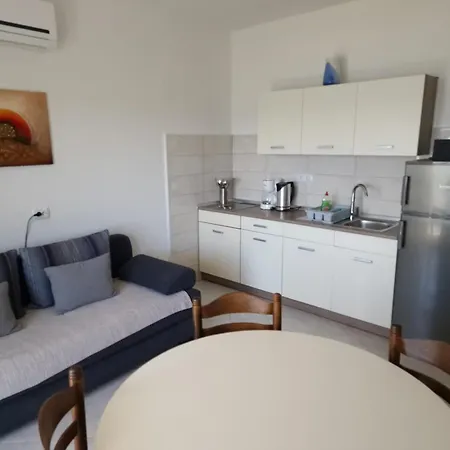 Apartament Neda Rab Town