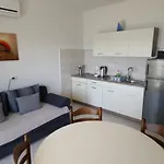 شقة Neda راب