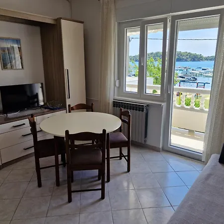 Neda Apartament