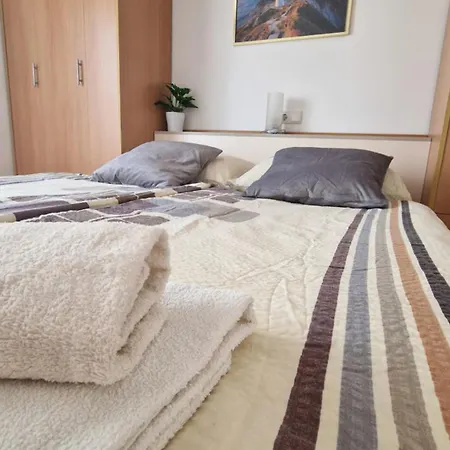 Neda Apartament