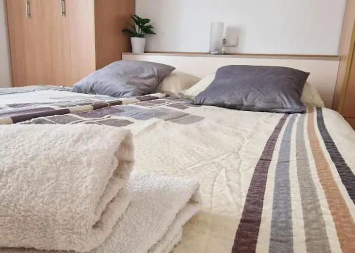 Neda Апартаменты